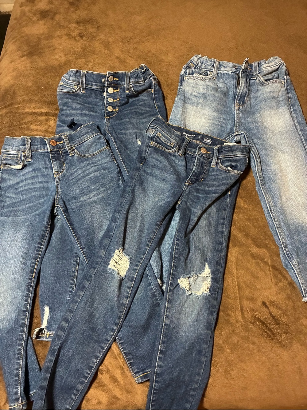 4 pair little girls jeans Old Navy size 6